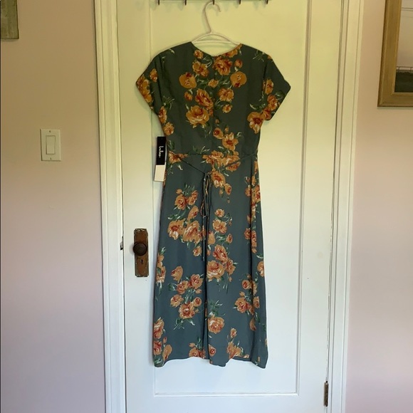 Lulus short sleeve dress - Picture 2 of 2
